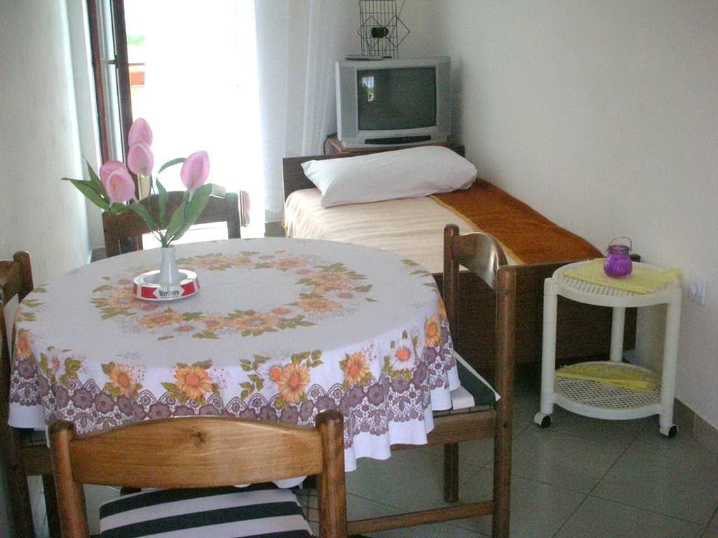 Apartment Cvjetko By Interhome Rakalj Rum bild